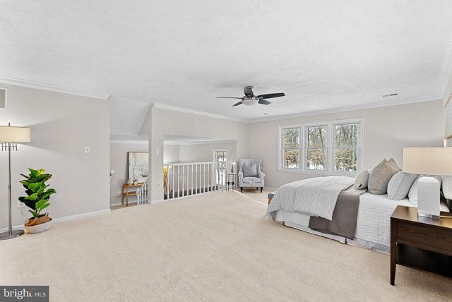 45 CARROLLTON RD, Sterling, VA 20165