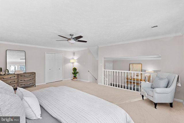 45 CARROLLTON RD, Sterling, VA 20165