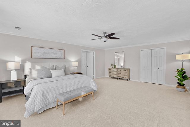 45 CARROLLTON RD, Sterling, VA 20165