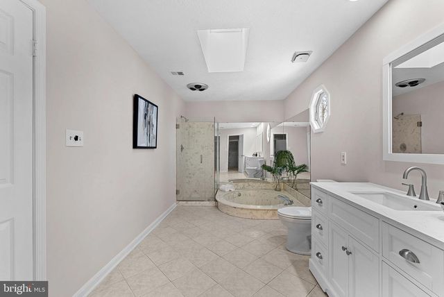 45 CARROLLTON RD, Sterling, VA 20165