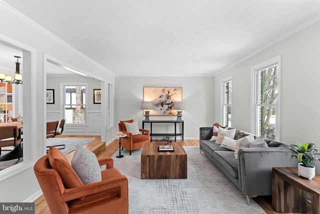 45 CARROLLTON RD, Sterling, VA 20165