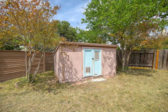 11608 Prince Phillip WAY, Manor, TX 78653