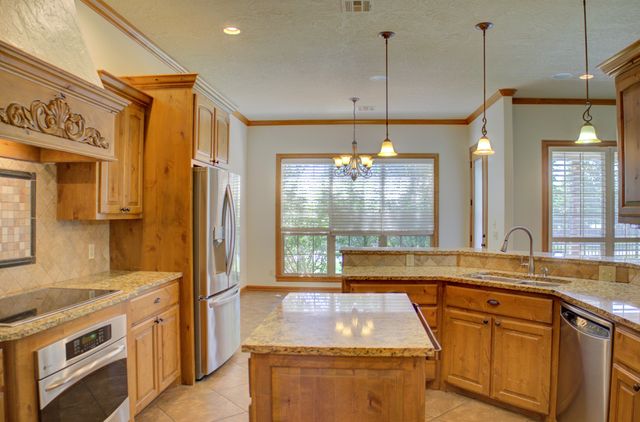 33215 Cardinal Dr, Afton, OK 74331