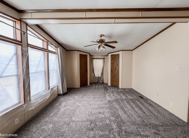 443 Brookhollow Drive, Oxford, MI 48471