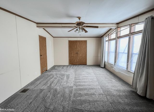 443 Brookhollow Drive, Oxford, MI 48471