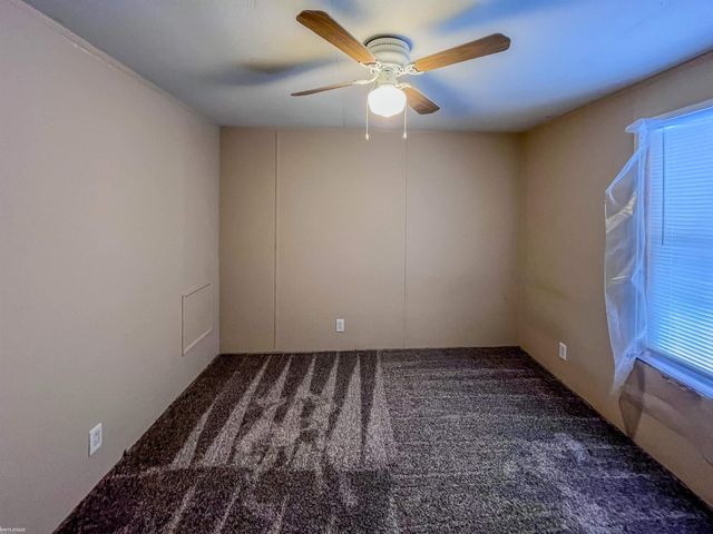 443 Brookhollow Drive, Oxford, MI 48471