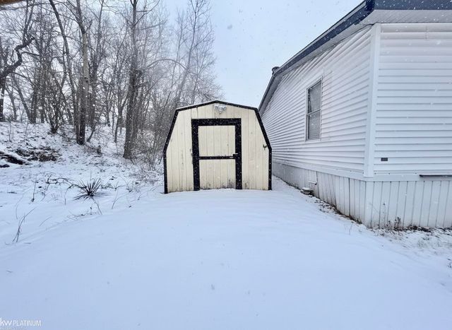 443 Brookhollow Drive, Oxford, MI 48471