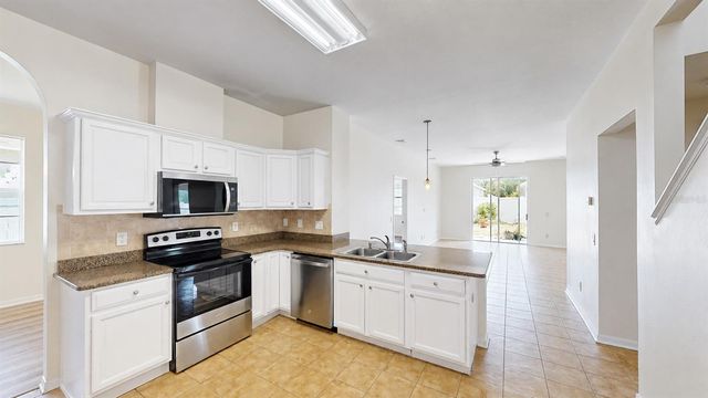 30612 PALMERSTON PLACE, Wesley Chapel, FL 33545