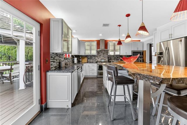 6840 Scenic View Drive, Lower Macungie Twp, PA 18062