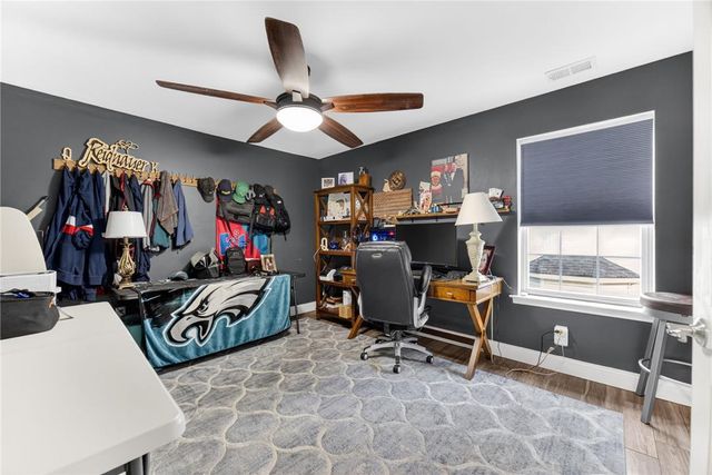 6840 Scenic View Drive, Lower Macungie Twp, PA 18062