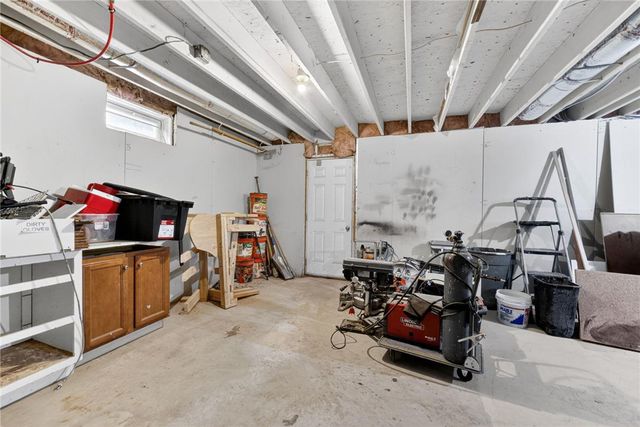 6840 Scenic View Drive, Lower Macungie Twp, PA 18062