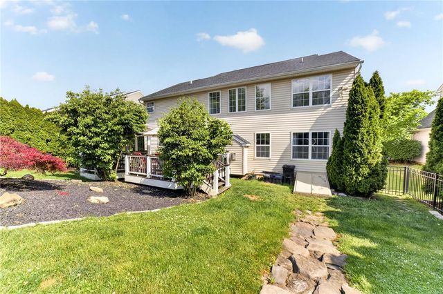 6840 Scenic View Drive, Lower Macungie Twp, PA 18062