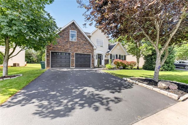 6840 Scenic View Drive, Lower Macungie Twp, PA 18062