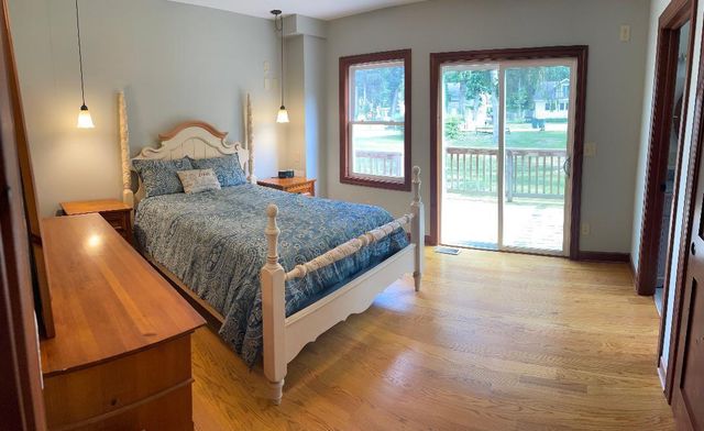 1111 Rosebud AVENUE, Twin Lakes, WI 53181