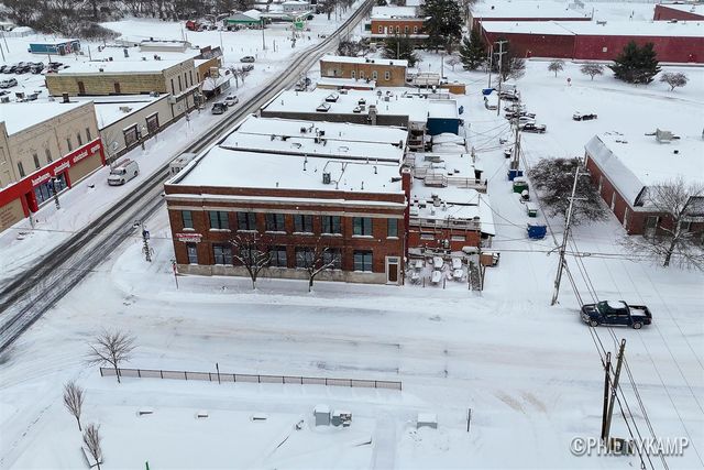 106 E Main Street, Fennville, MI 49408