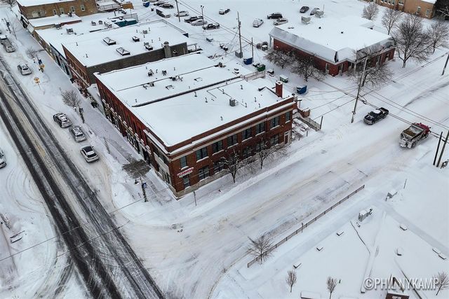 106 E Main Street, Fennville, MI 49408