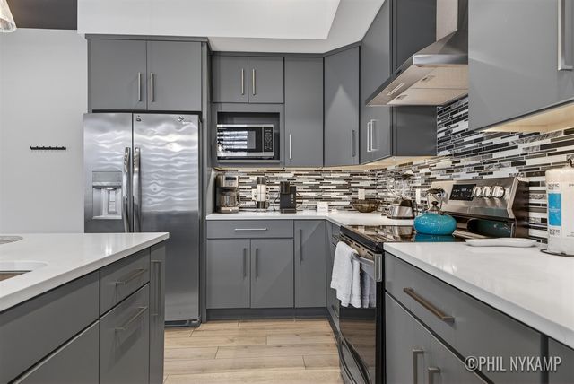 106 E Main Street, Fennville, MI 49408