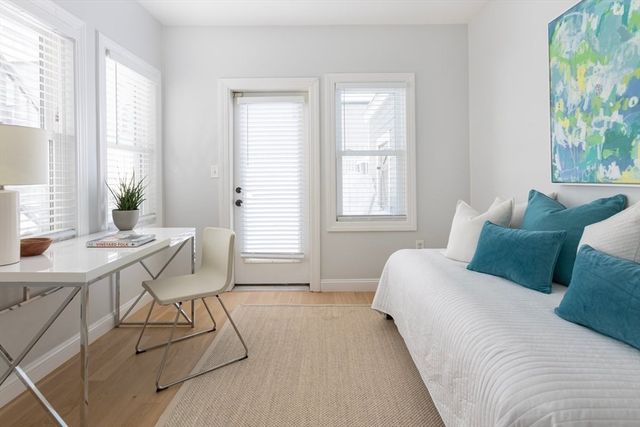 16 Parkman Street 1, Brookline, MA 02446