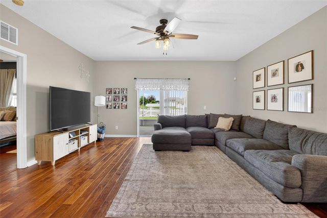 3702 TRAPNELL GROVE LOOP, Plant City, FL 33567