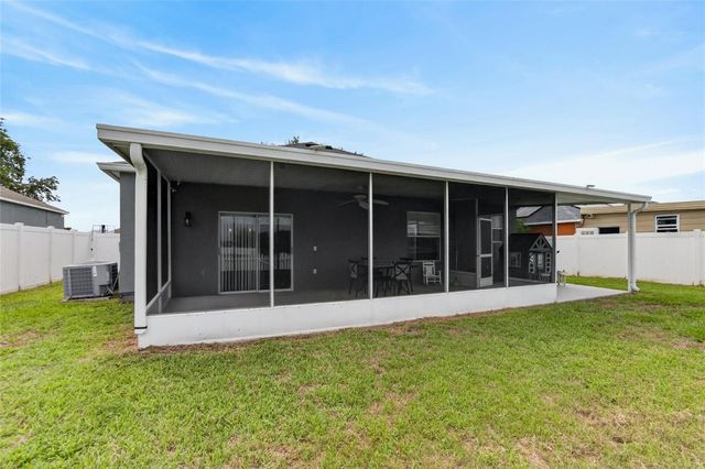 3702 TRAPNELL GROVE LOOP, Plant City, FL 33567