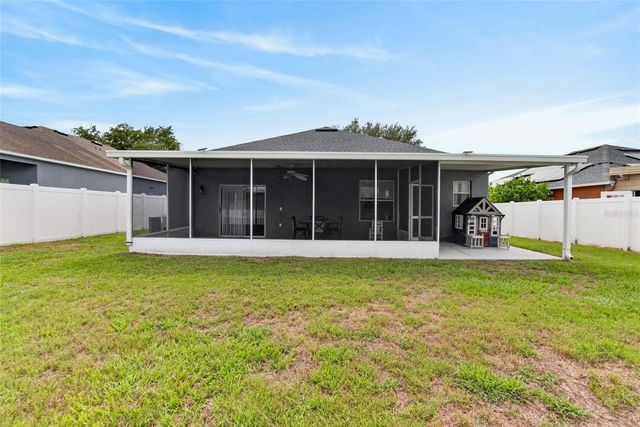 3702 TRAPNELL GROVE LOOP, Plant City, FL 33567