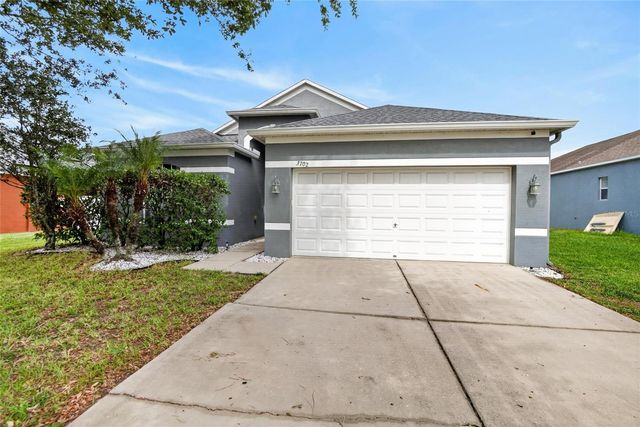 3702 TRAPNELL GROVE LOOP, Plant City, FL 33567