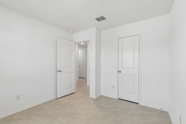 312 Dry Canyon Way, Fort Worth, TX 76052