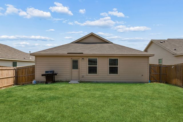 312 Dry Canyon Way, Fort Worth, TX 76052