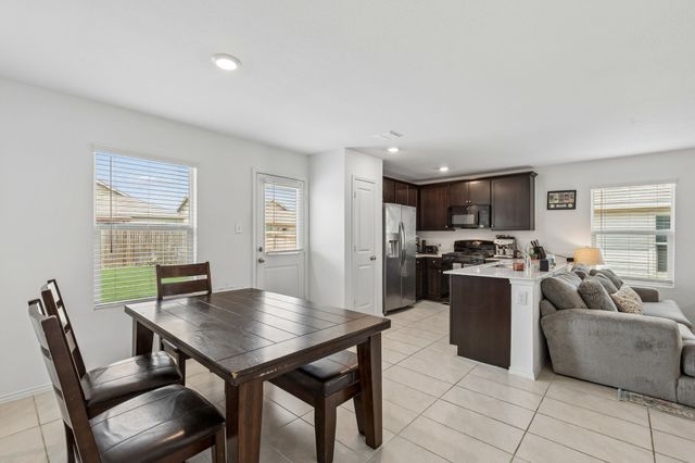312 Dry Canyon Way, Fort Worth, TX 76052