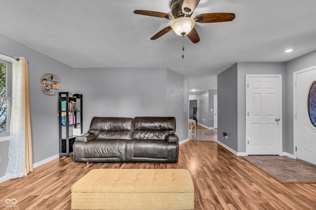 13908 W Daleville Road, Daleville, IN 47334