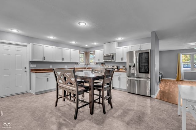 13908 W Daleville Road, Daleville, IN 47334