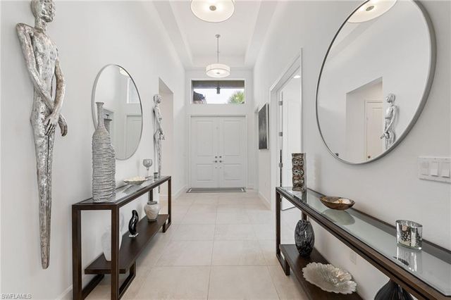 12177 Eucalyptus WAY, Naples, FL 34120