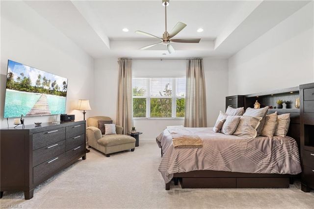 12177 Eucalyptus WAY, Naples, FL 34120