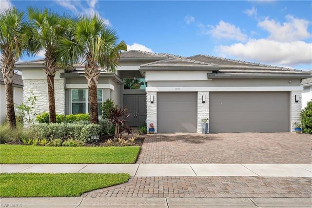 12177 Eucalyptus WAY, Naples, FL 34120