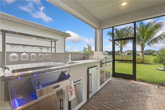 12177 Eucalyptus WAY, Naples, FL 34120