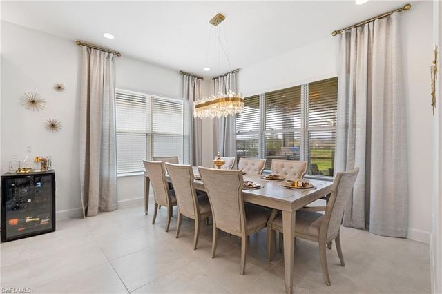 12177 Eucalyptus WAY, Naples, FL 34120