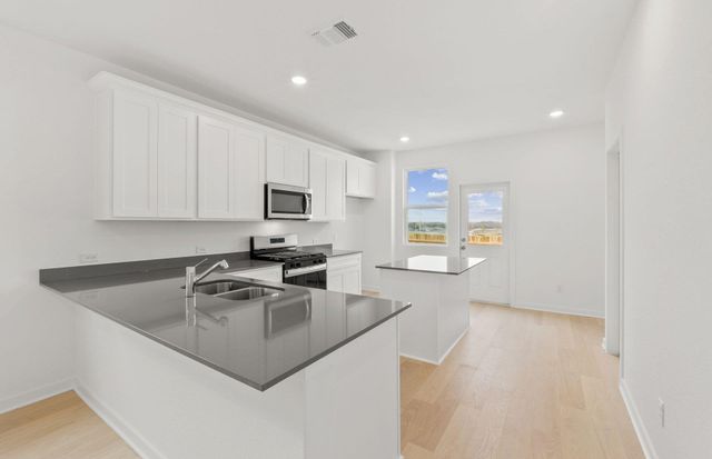 404 Sullivan WAY, Elgin, TX 78621