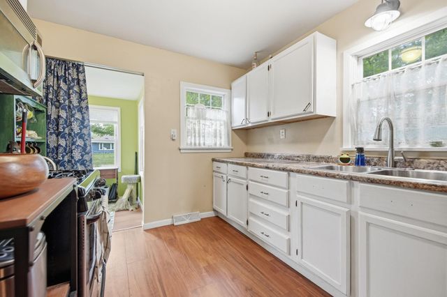 5340 Emerson Avenue N, Brooklyn Center, MN 55430