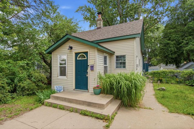 5340 Emerson Avenue N, Brooklyn Center, MN 55430