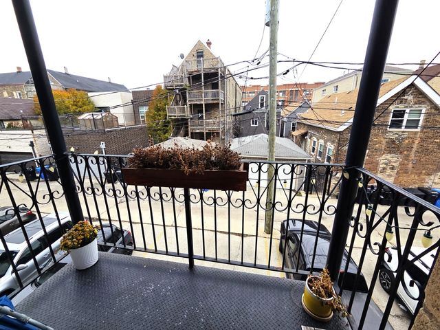 1422 N Noble Street 2S, Chicago, IL 60642