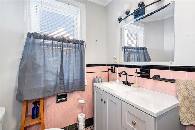 1548 Smith Street, North Providence, RI 02911