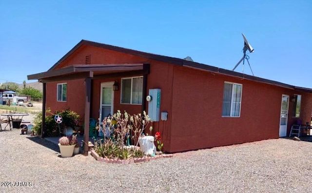 22750 W PACIFIC Street, Congress, AZ 85332