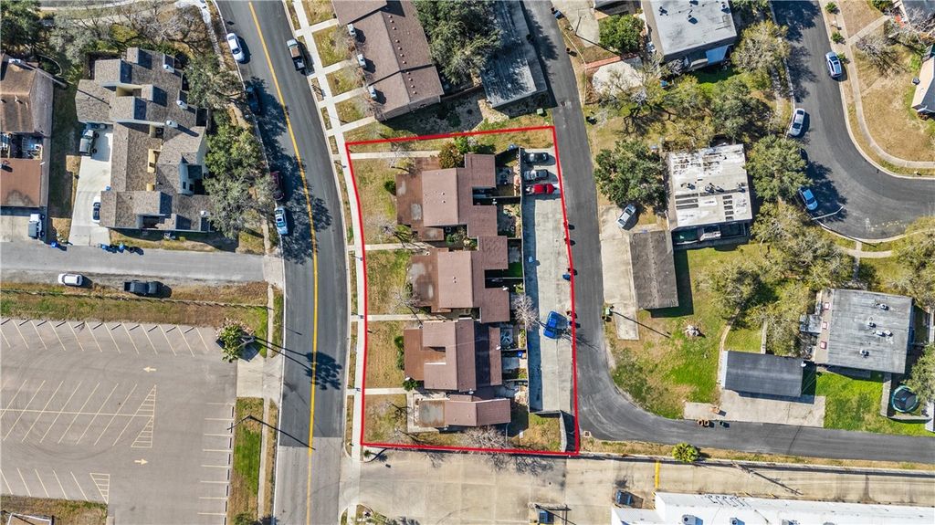6513 Long Meadow Dr, Corpus Christi, TX 78413 — exterior