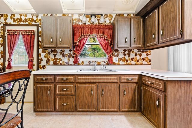 4227 Sleepy Hollow Road, Brunswick, OH 44212