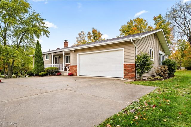 4227 Sleepy Hollow Road, Brunswick, OH 44212