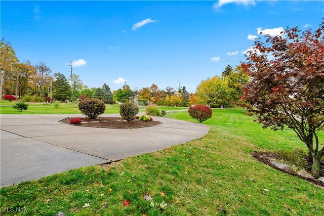 4227 Sleepy Hollow Road, Brunswick, OH 44212