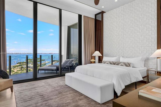 2821 S Bayshore Dr 19B, Miami, FL 33133