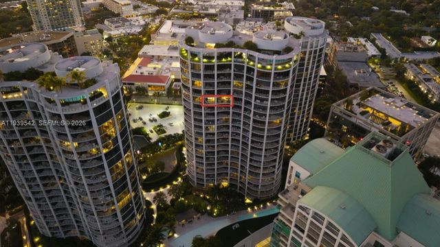 2821 S Bayshore Dr 19B, Miami, FL 33133