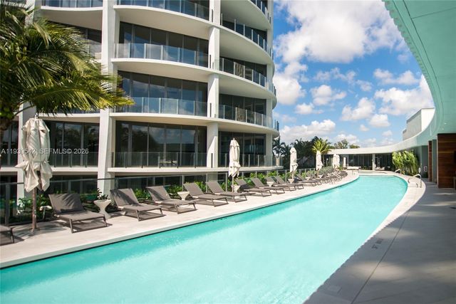 2821 S Bayshore Dr 19B, Miami, FL 33133