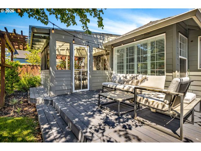 14926 Sw LOWELL Ln, Sherwood, OR 97140